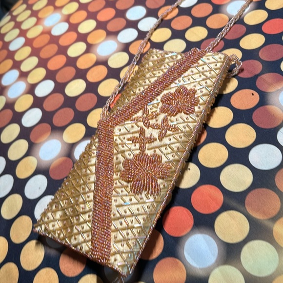 beaded long strap stunning gold purse - Picture 13 of 15